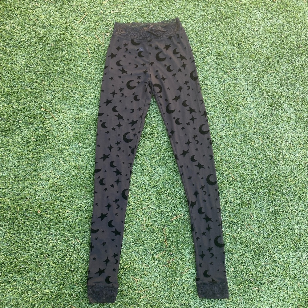 NWOT Grave Girls Mesh Leggings